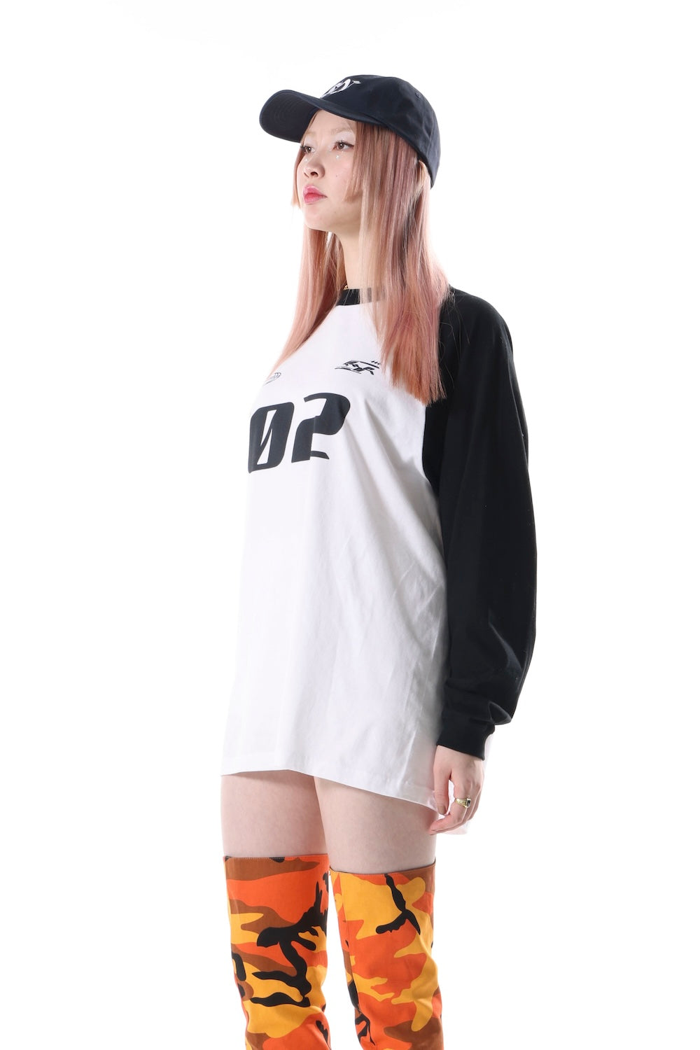 RAGLAN LONG SLEEVE TSHIRT